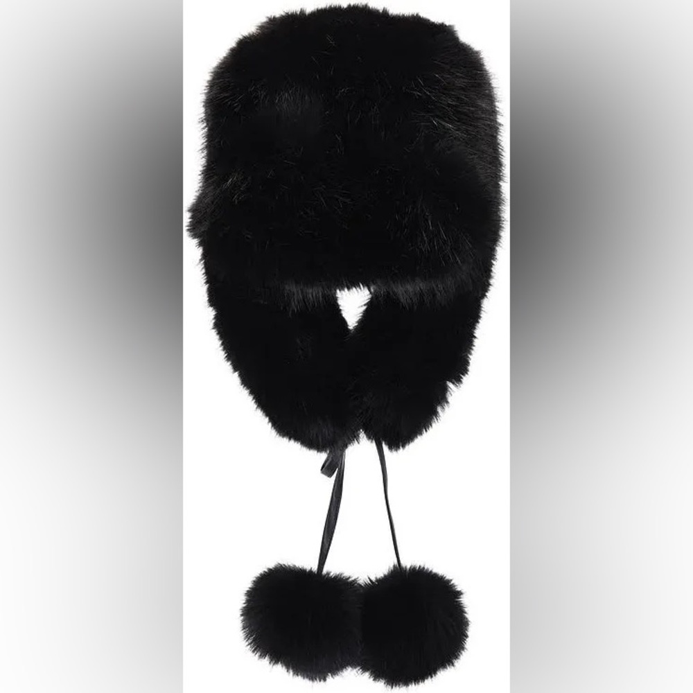 REVOLVE JOCELYN 
Faux Fur Trapper Hat in Black. NWT!